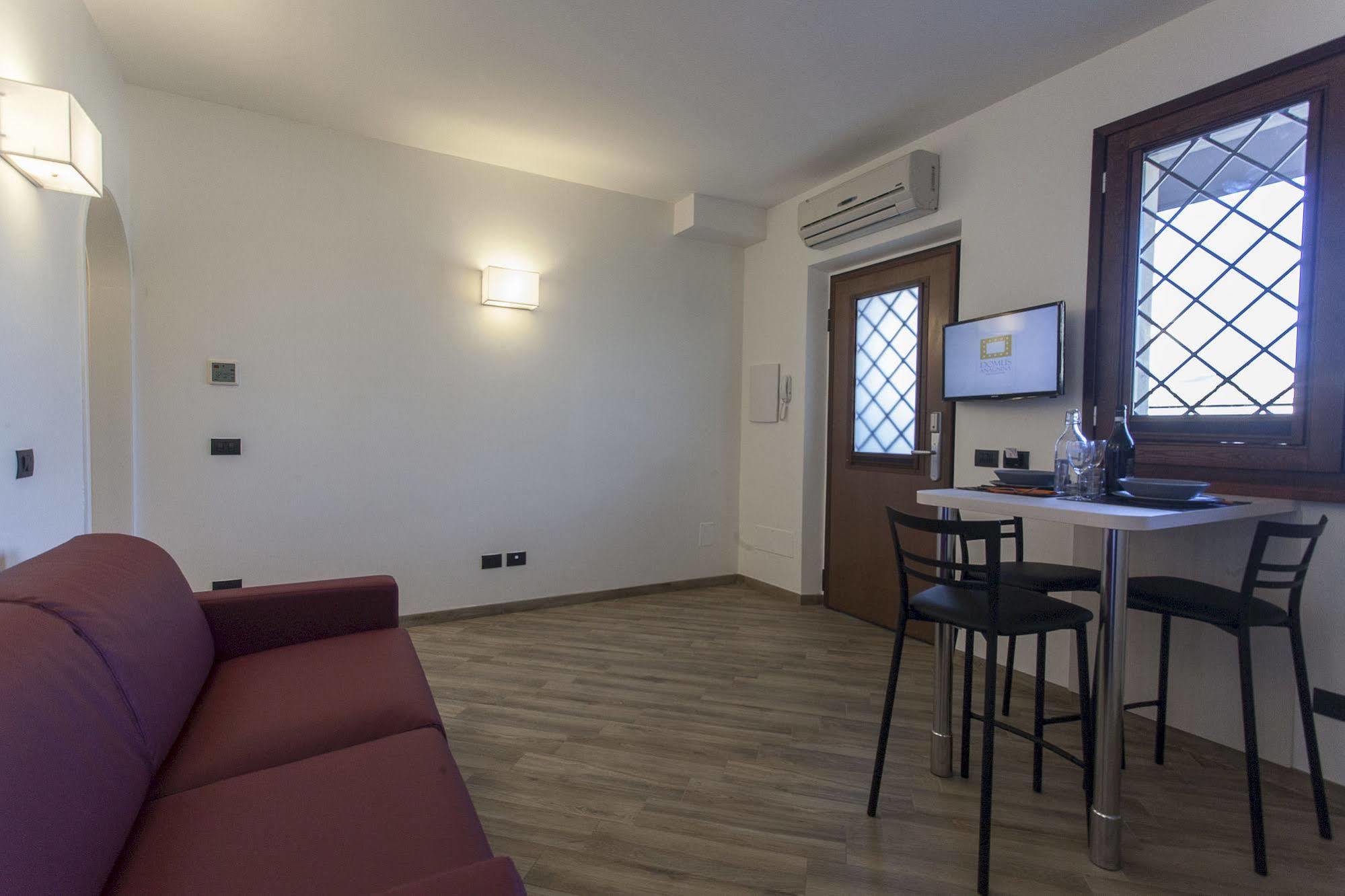 Domus Anagnina Vila Ciampino Exterior foto